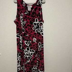 Women’s Plus Size Pink And Black Floral Dress, Made In Vietnam, Size 24W
